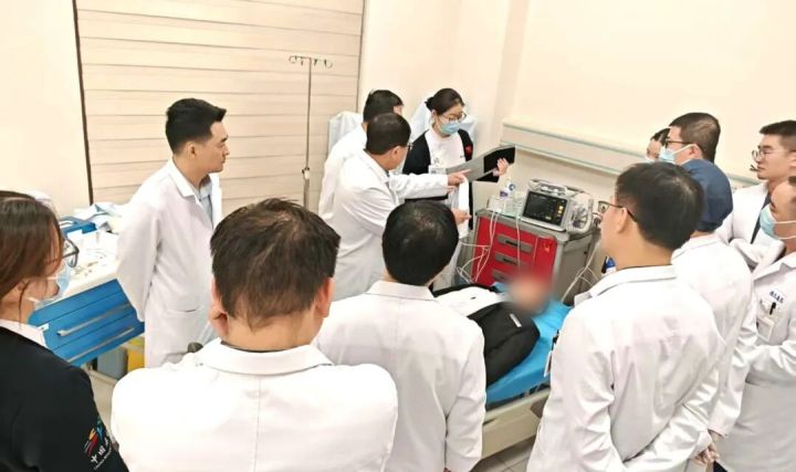 守春节，护平安：我院急诊科开展心脏骤停应急演练